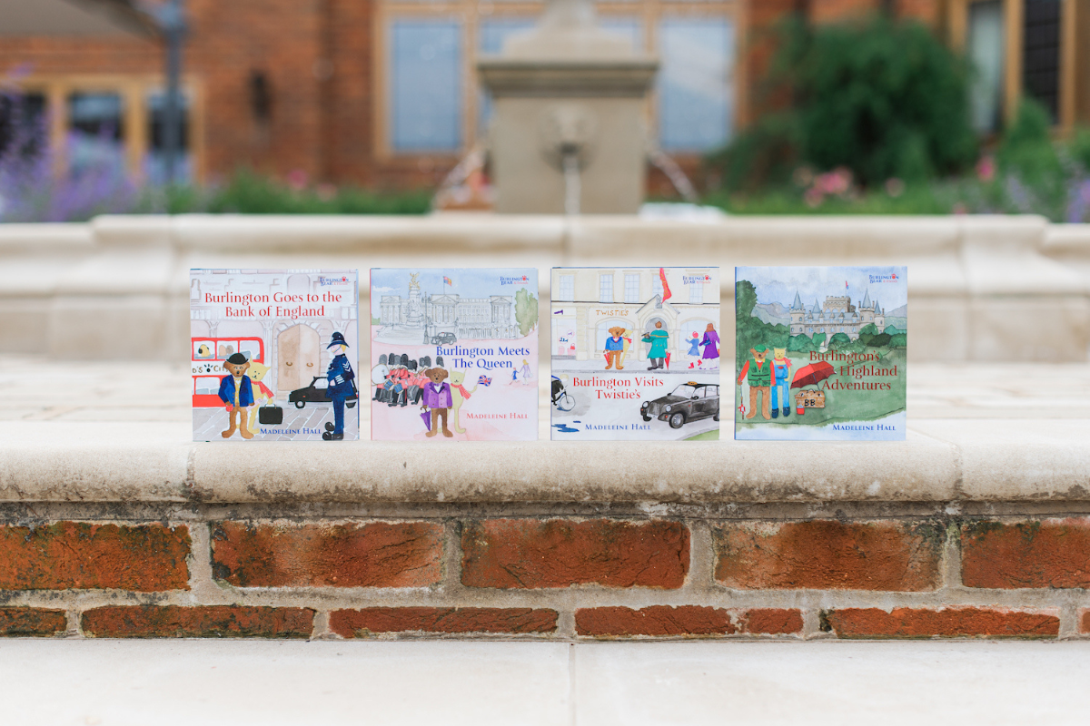 Burlington Bear, English book for children about the UK and London