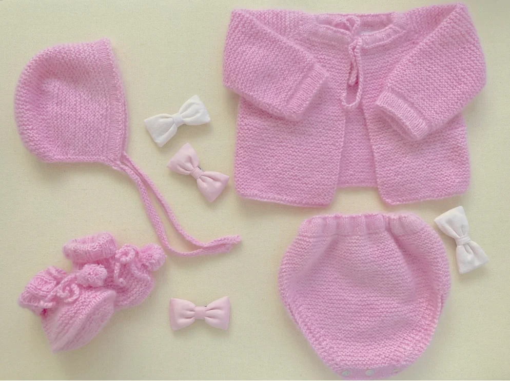trousseau de naissance, 100% made in France, laine mérinos et angora, tricot fait main pour bébé