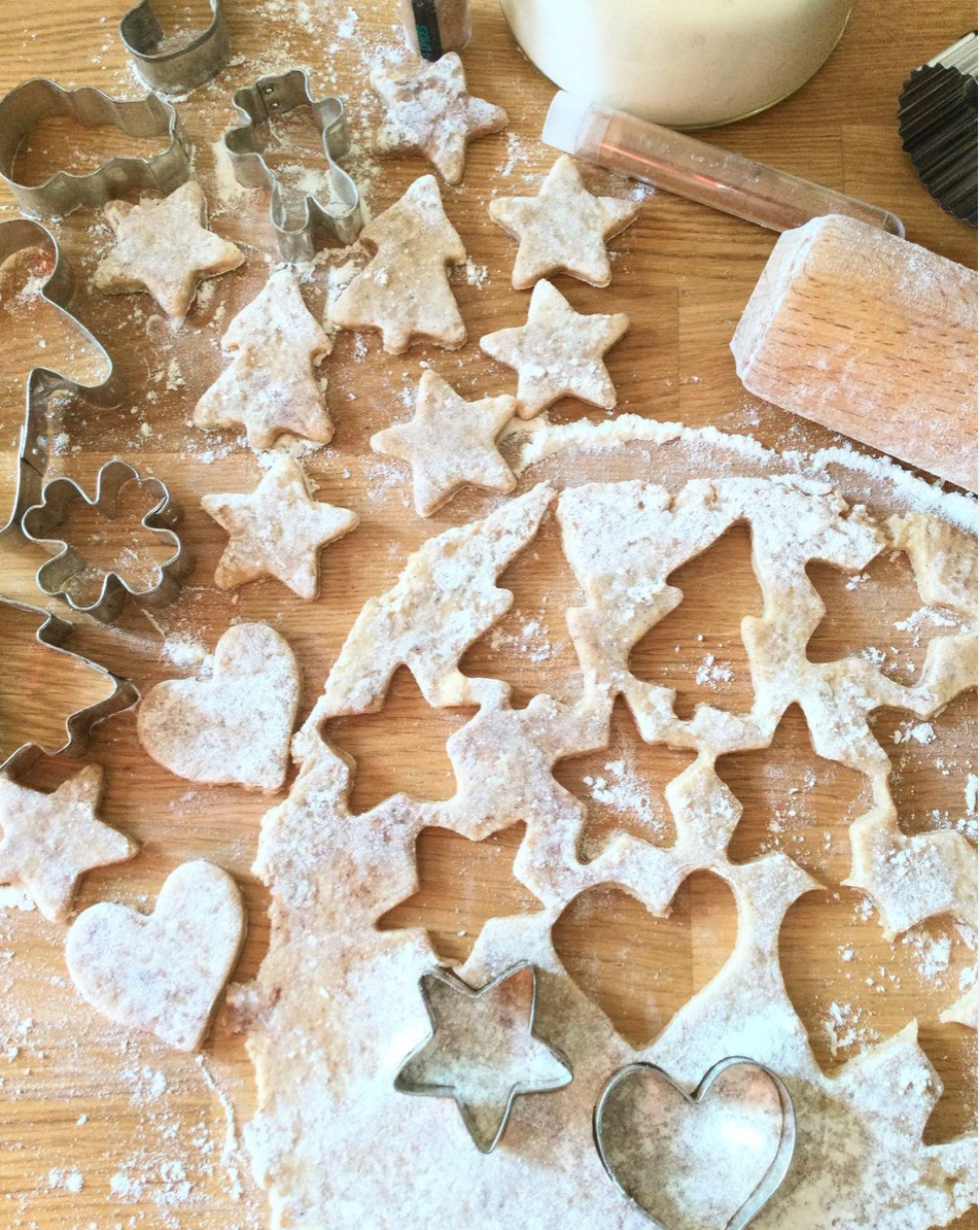 FRENCH WINTER FAMILY RECIPES - CHRISTMAS TREATS