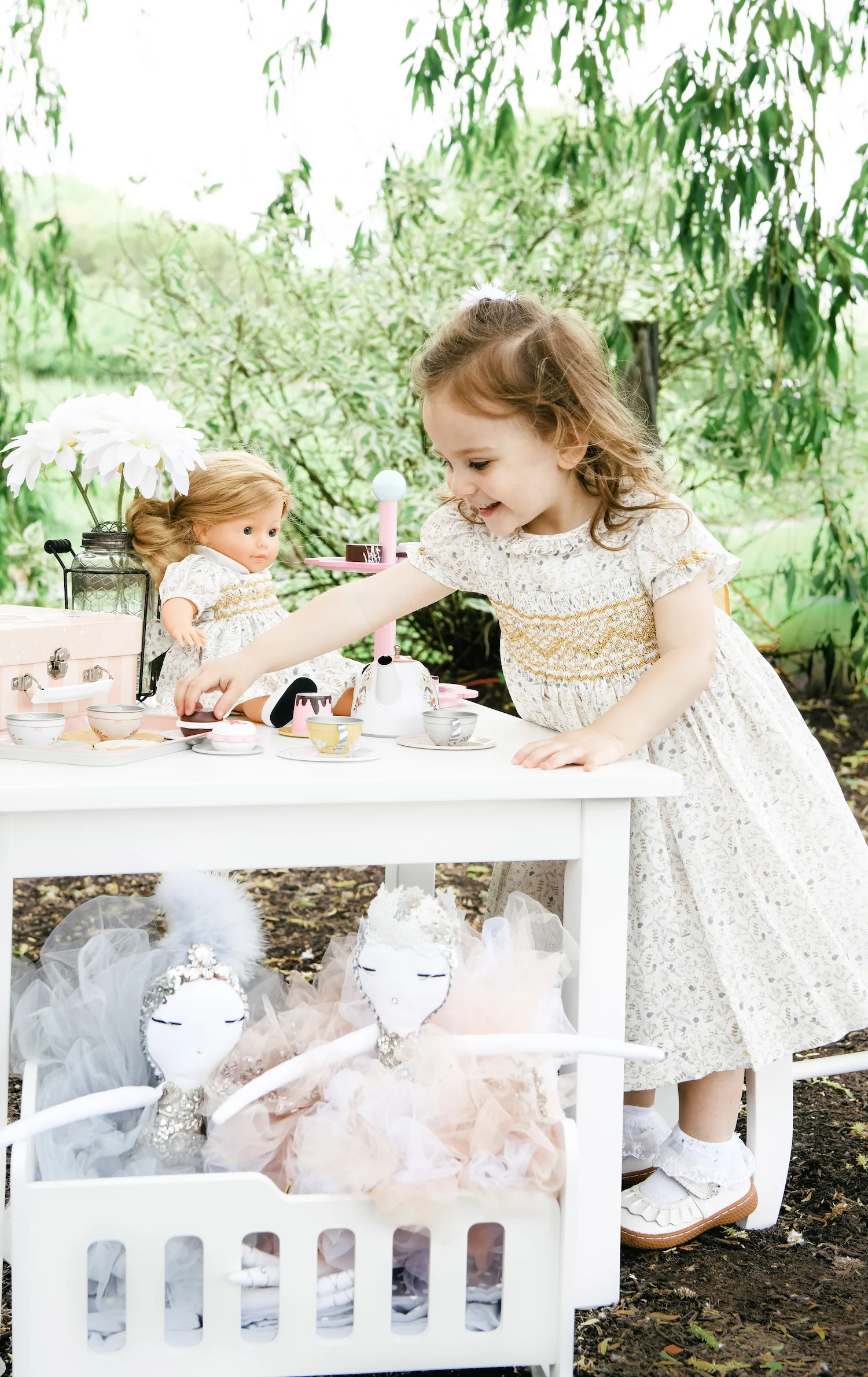 handmade smocked dress Parisian boutique children and baby birthday 
