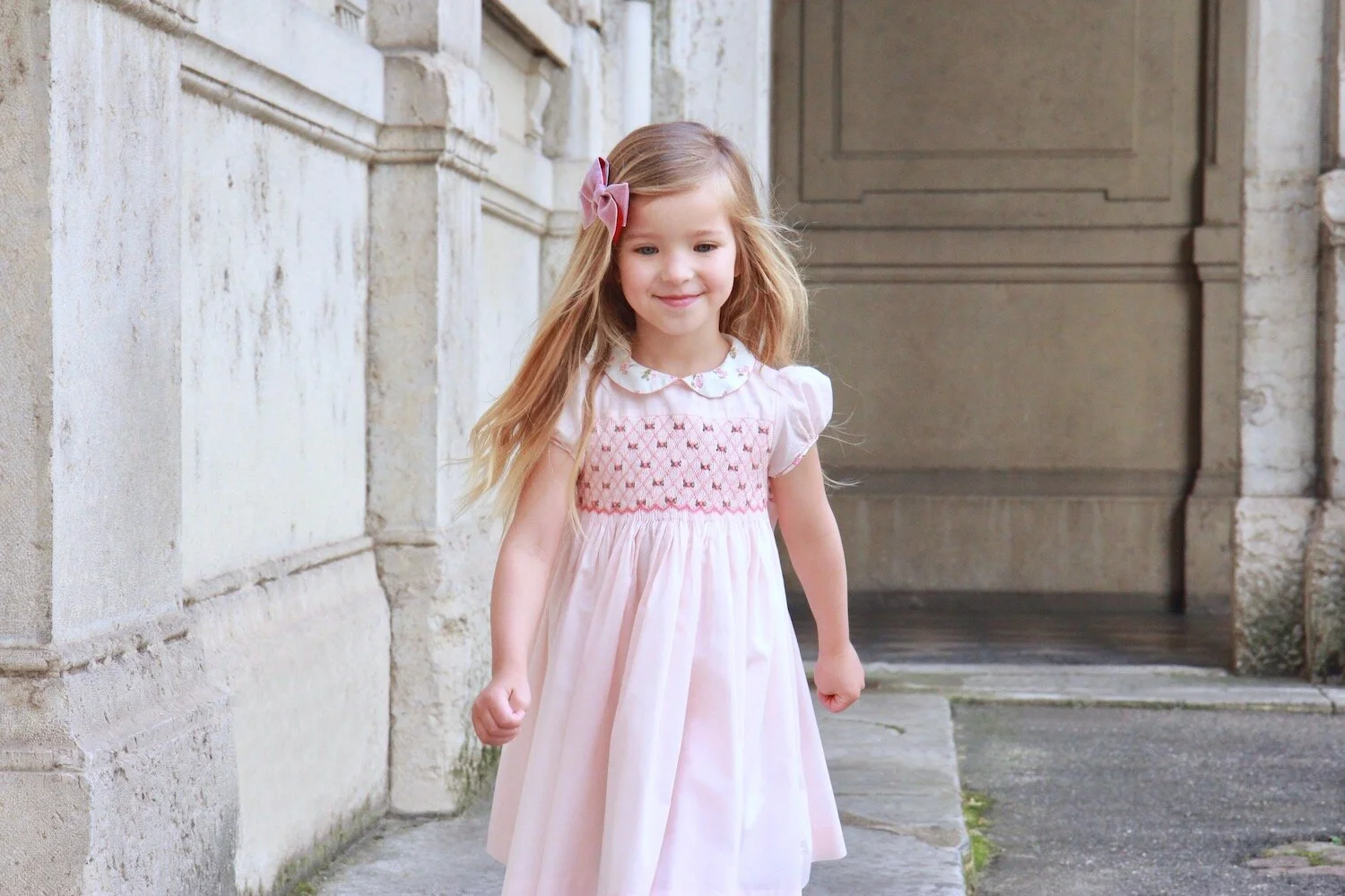 Robe à smocks Cerise abricot - L'Île aux Fées
